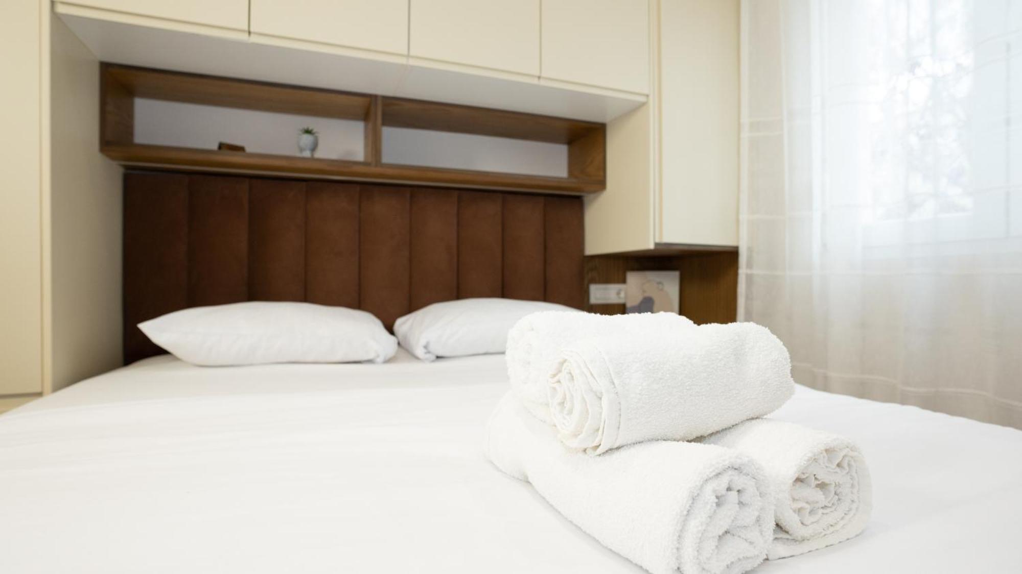 Urbanretreat Apartment Tiranë Ngoại thất bức ảnh